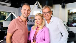 Daniel Spieker, Julia Porath und Arno Müller von 104.6 RTL Berlins Hitradio © 104.6 RTL / Louis Young (https://louisyoung.de) Foto: Louis Young (https://louisyoung.de)