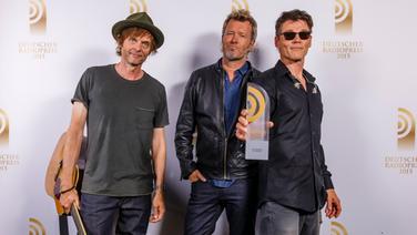 Die Band a-ha beim Deutschen Radiopreis mit ihrem Sonderpreis. © NDR Foto: Morris Mac Matzen