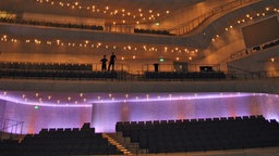 Blick in den Zuschauerraum der Elbphilharmonie © NDR / Janine Kühl Foto: Janine Kühl