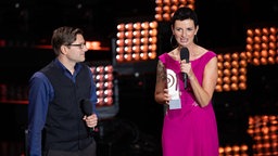 Mario Neumann und Nicole Ritterbusch gewinnen den Deutschen Radiopreis 2019. © Deutscher Radiopreis / Philipp Szyza Foto: Philipp Szyza