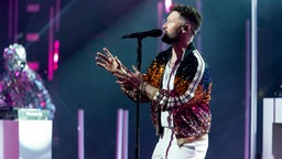 Calum Scott auf der Bühne des Deutschen Radiopreises 2023 © Deutscher Radiopreis / Benjamin Hüllenkremer Foto: Benjamin Hüllenkremer