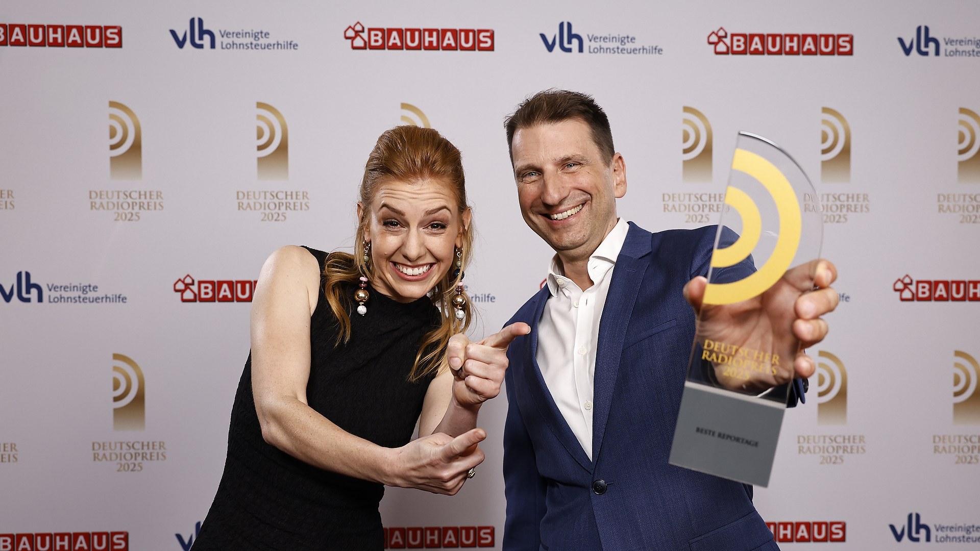 Laudatorin Eva Schulz mit Ralf Geißler